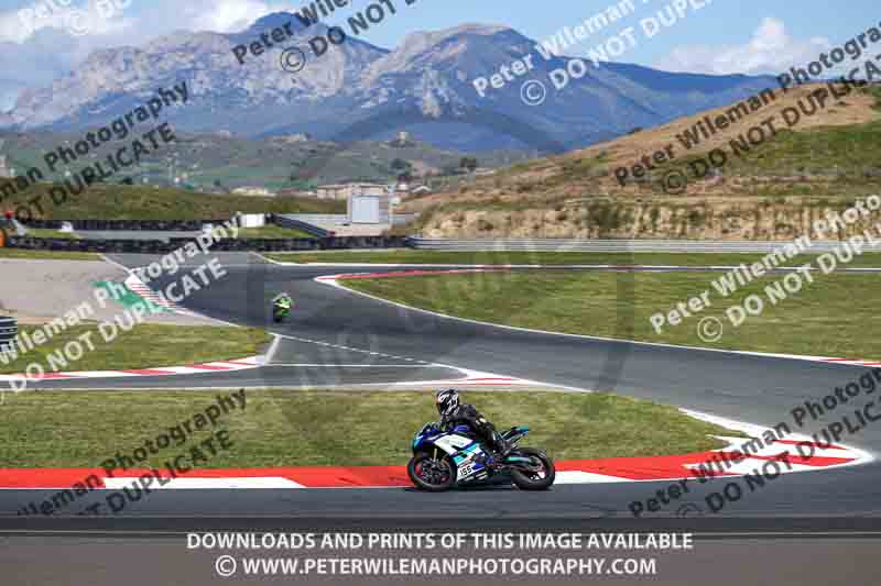 cadwell no limits trackday;cadwell park;cadwell park photographs;cadwell trackday photographs;enduro digital images;event digital images;eventdigitalimages;navarra;no limits trackdays;peter wileman photography;racing digital images;trackday digital images;trackday photos